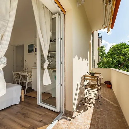 Apartment Estay - Monteverdi - 2 Cagliari